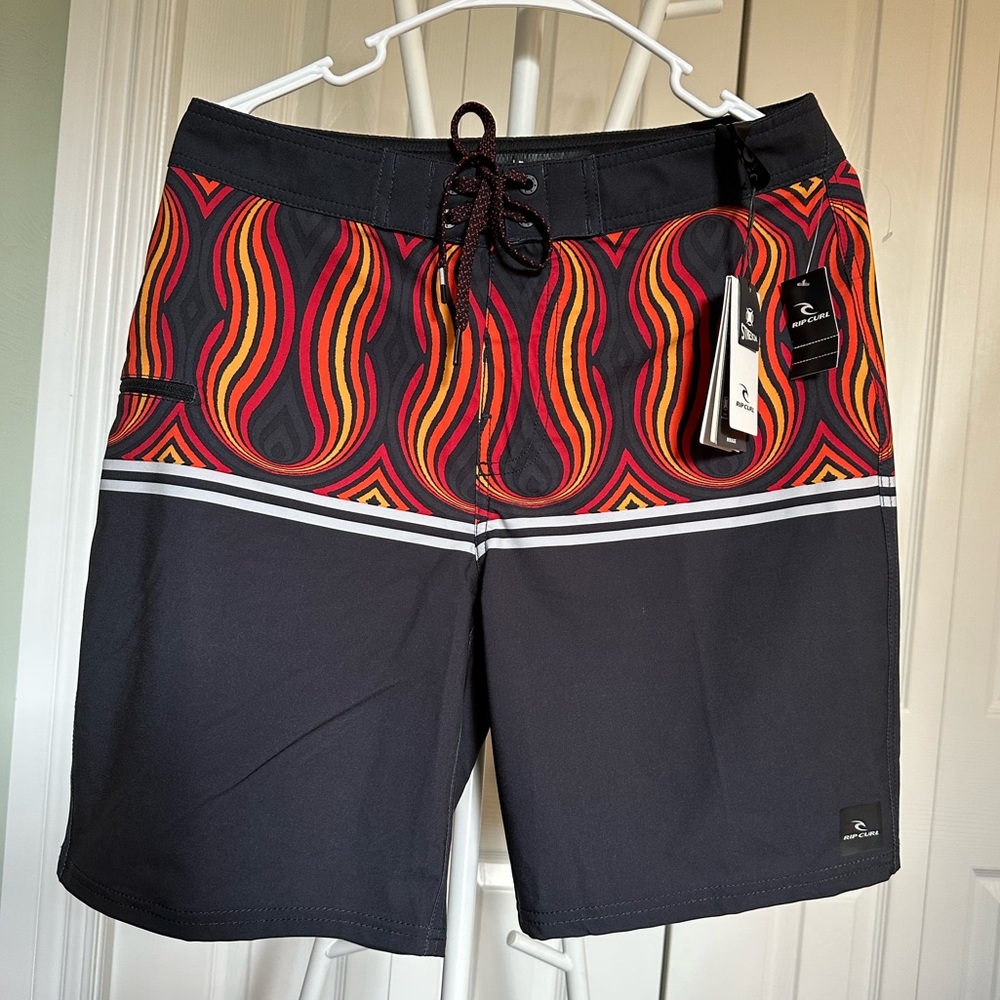 Men beach shorts sports RIP curl quick dry stretch boardshorts black/red size 30